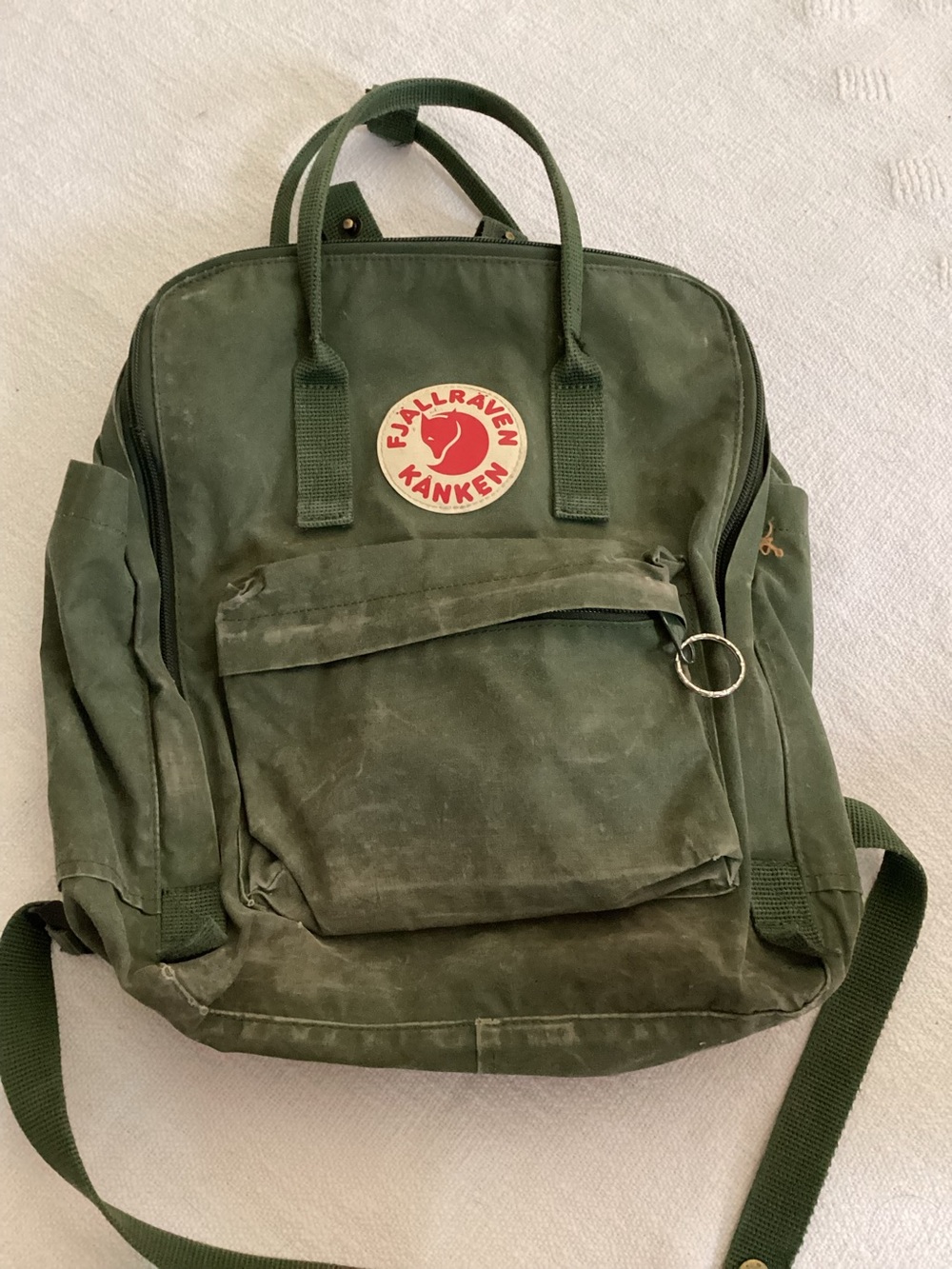 Fjallraven Kanken Classic Backpack 23510 Green 16L Swedish Daypack School Bag